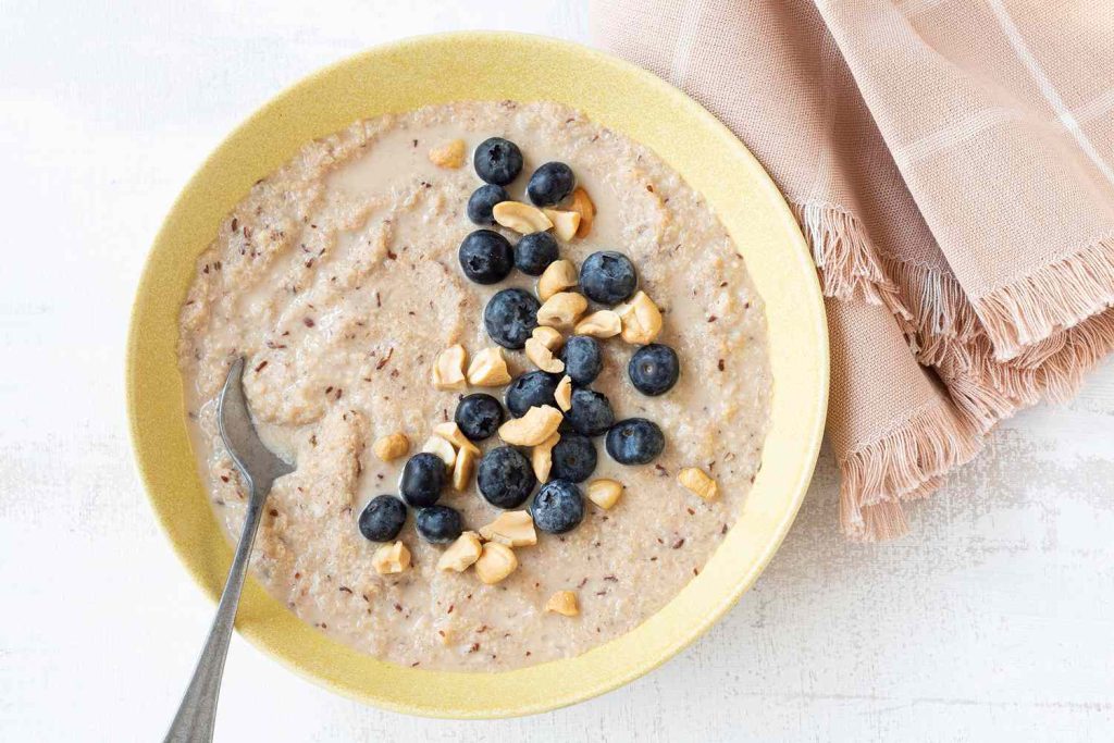 17 Easy & Cozy Breakfasts for Winter