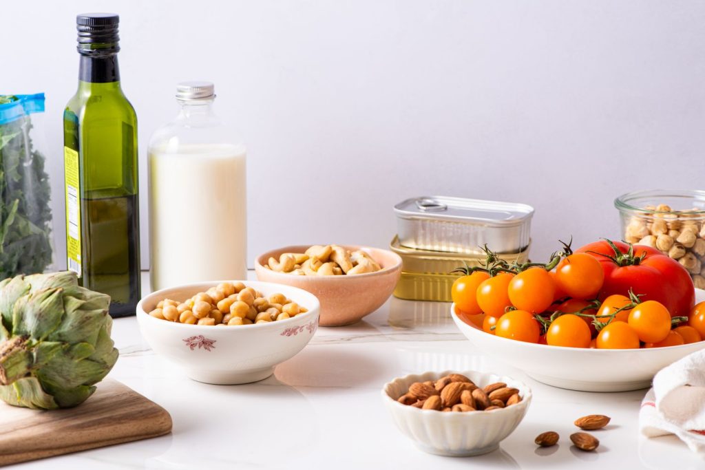 8 Mediterranean Diet Foods to Stock Up On in January, According to Dietitians