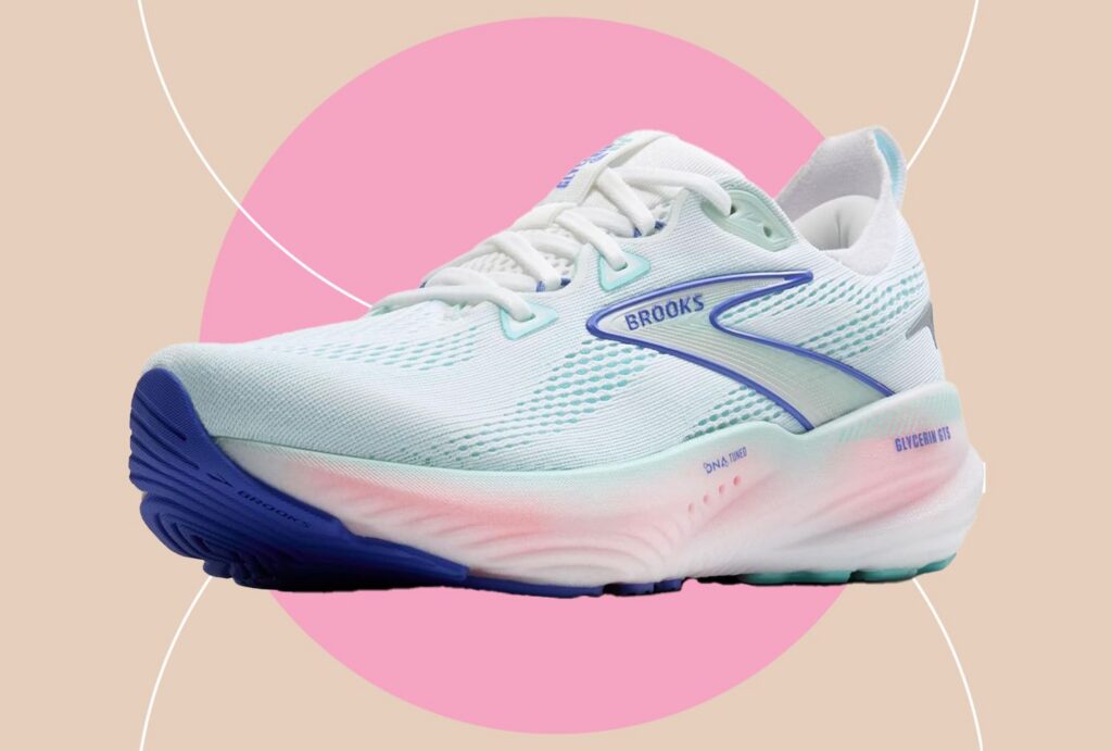 รองเท้า Brooks ลด 30% ที่ Amazon