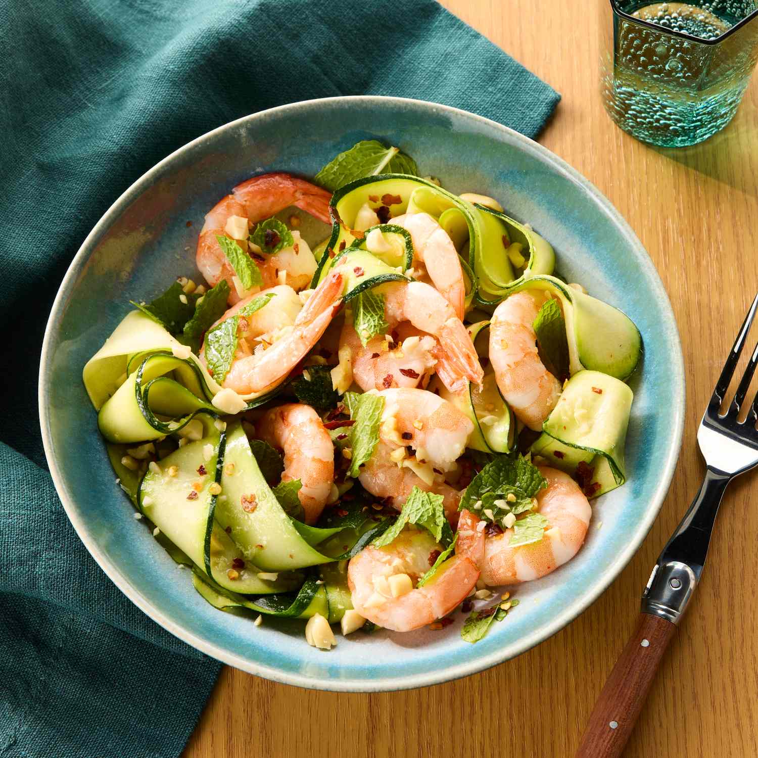 สูตรอาหารไม่ปรุงสุก 18 จาน อาหารค่ำเพื่อผู้ป่วยเบาหวาน